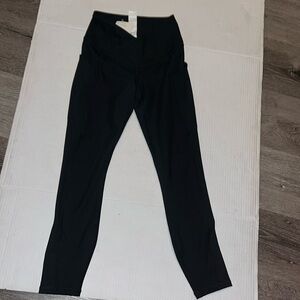 New Women’s Fabletics Leggings Size XXS 24”